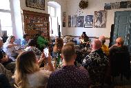 17.6.23 Gwyn Ashton (AUS) v Blues Cafe